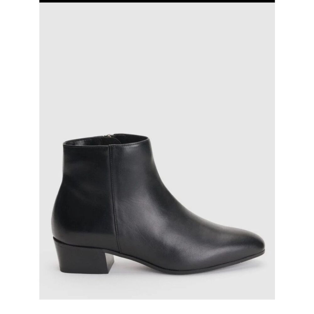 Aquatalia Fuocco Black Ankle Boots leather size 7.5 NEW